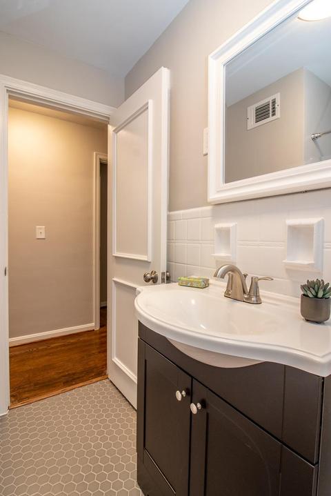 1902 Hewitt Ave, Cincinnati, OH 45207 photo 12
