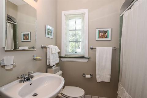 3943 Devonshire Dr, Cincinnati, OH 45226 photo 30