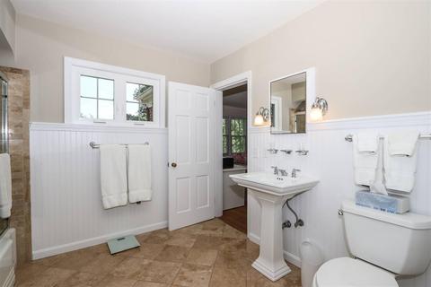 3943 Devonshire Dr, Cincinnati, OH 45226 photo 43