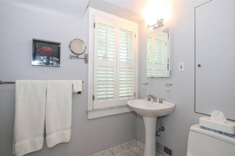 3943 Devonshire Dr, Cincinnati, OH 45226 photo 20