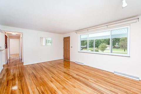 666 Marieda Dr, Cincinnati, OH 45245 photo 7