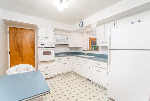 666 Marieda Dr, Cincinnati, OH 45245 photo 11