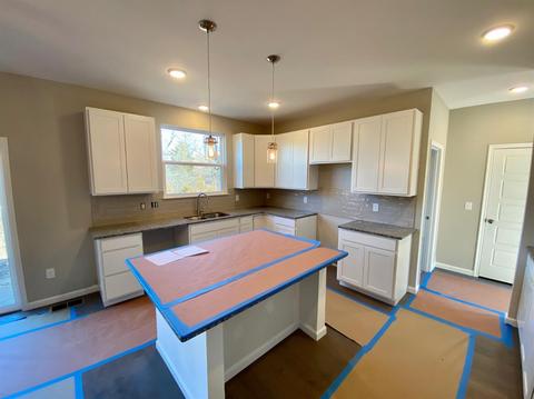 180 Cariese Dr, Springboro, OH 45066 photo 3