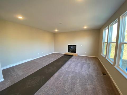 180 Cariese Dr, Springboro, OH 45066 photo 4