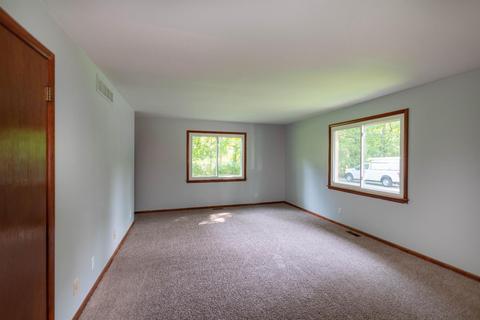 3824 Crescent Dr, Cincinnati, OH 45245 photo 12