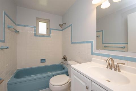 3824 Crescent Dr, Cincinnati, OH 45245 photo 17