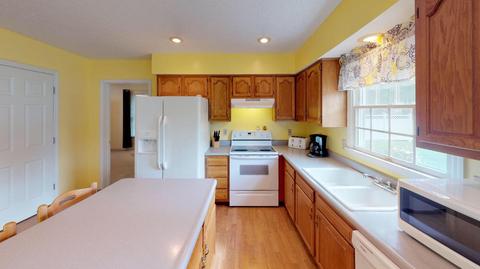 108 Hammerstone Way, Mount Orab, OH 45154 photo 6