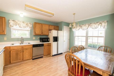 4656 Cardinal Dr, Cincinnati, OH 45244 photo 3