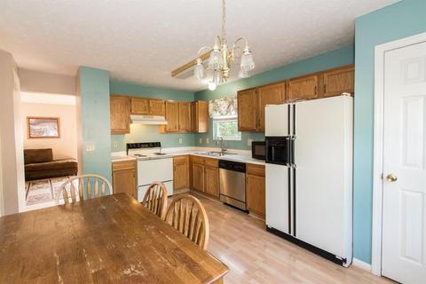 4656 Cardinal Dr, Cincinnati, OH 45244 photo 4