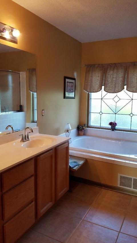 1883 Crest Rd, Forest Park, OH 45240 photo 13