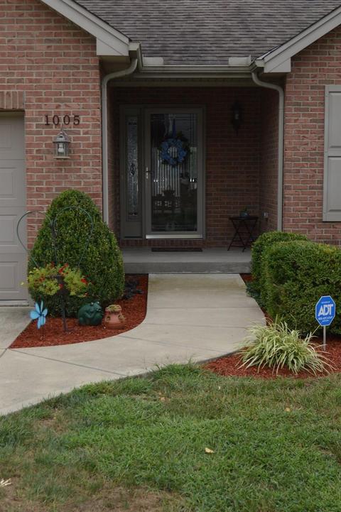 1005 Golfview Dr, Hamilton, OH 45013 photo 3