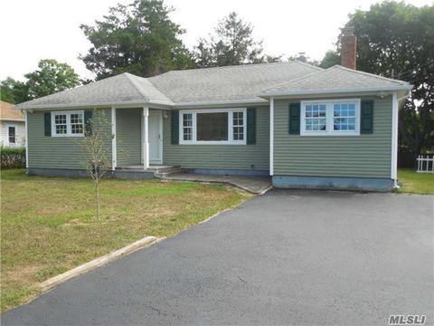 125 Junedale Dr, Greenhills, OH 45218 photo 1