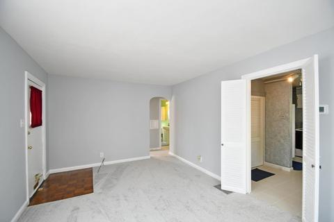 2512 Kipling Ave, Cincinnati, OH 45239 photo 6