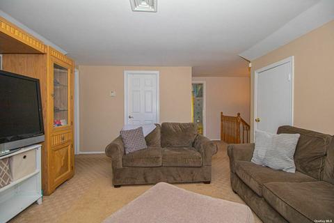 759 Pickwick Dr, Cincinnati, OH 45255 photo 13