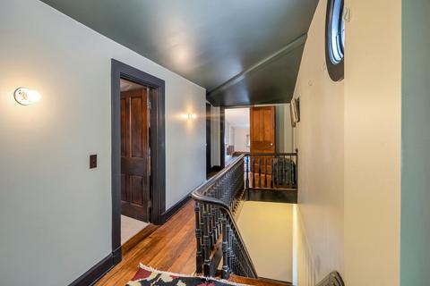 548 Thirteenth St, Cincinnati, OH 45202 photo 28