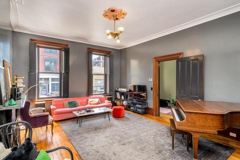 548 Thirteenth St, Cincinnati, OH 45202 photo 6