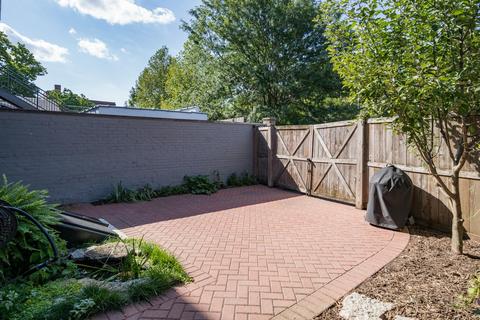 548 Thirteenth St, Cincinnati, OH 45202 photo 35