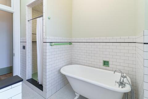 548 Thirteenth St, Cincinnati, OH 45202 photo 27
