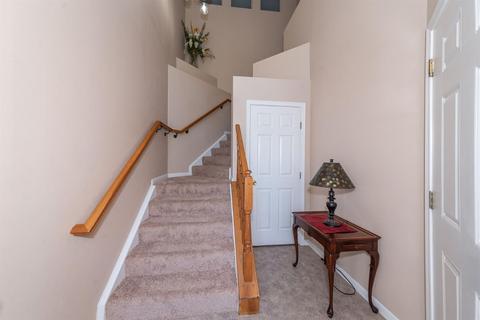 7870 Gapstow Brg, Cincinnati, OH 45231 photo 33