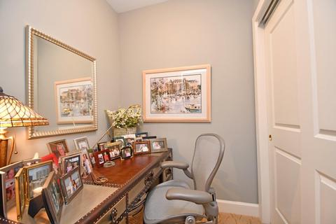 3944 Miami Rd #207, Mariemont, OH 45227 photo 37