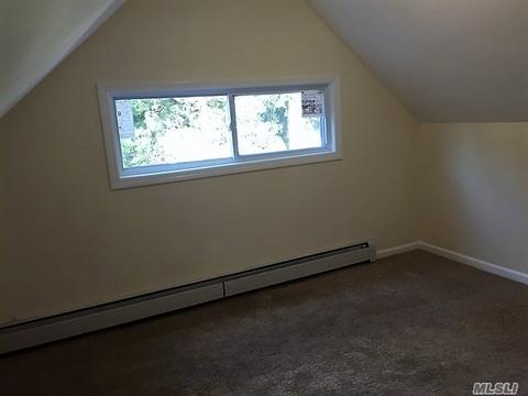 1009 Hollytree Dr, Cincinnati, OH 45231 photo 12