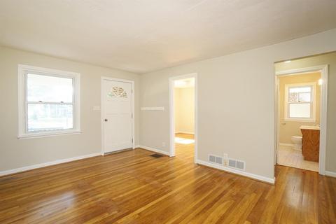 8919 Summit Ave, Blue Ash, OH 45242 photo 5