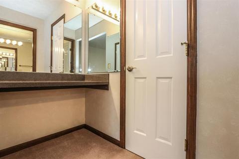 3249 Braewood Dr, Evendale, OH 45241 photo 28