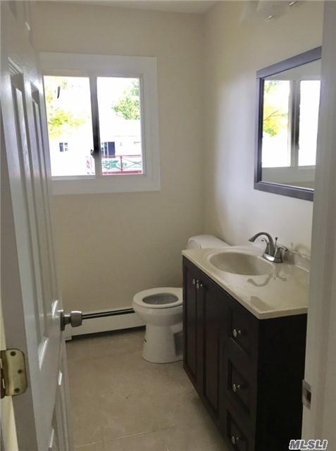 3249 Braewood Dr, Evendale, OH 45241 photo 9