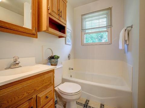 9070 Foxhunter Ln, Cincinnati, OH 45242 photo 22