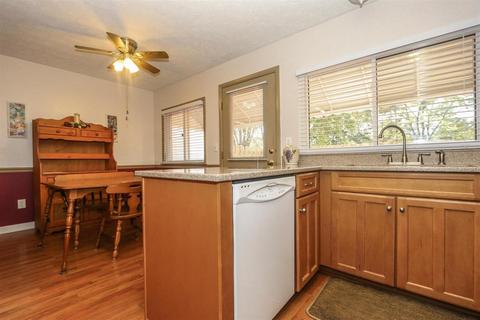 535 Constitution Sq, Cincinnati, OH 45255 photo 16