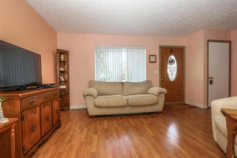 535 Constitution Sq, Cincinnati, OH 45255 photo 10
