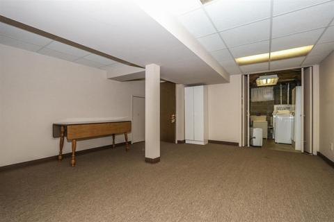 535 Constitution Sq, Cincinnati, OH 45255 photo 22
