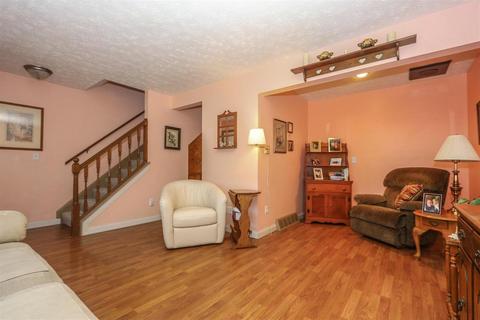 535 Constitution Sq, Cincinnati, OH 45255 photo 9