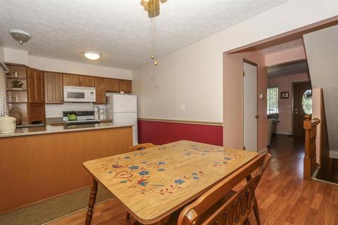 535 Constitution Sq, Cincinnati, OH 45255 photo 13