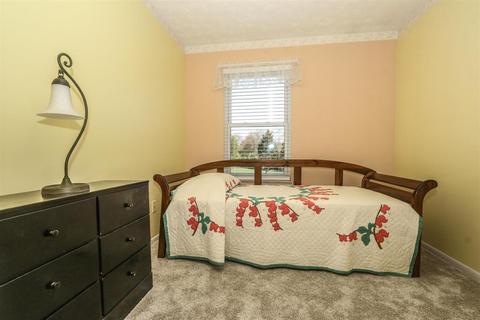 535 Constitution Sq, Cincinnati, OH 45255 photo 20
