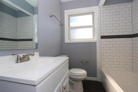 2121 Adams Rd, Cincinnati, OH 45231 photo 17