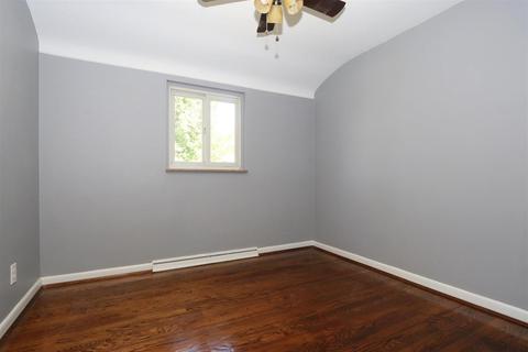 2121 Adams Rd, Cincinnati, OH 45231 photo 14