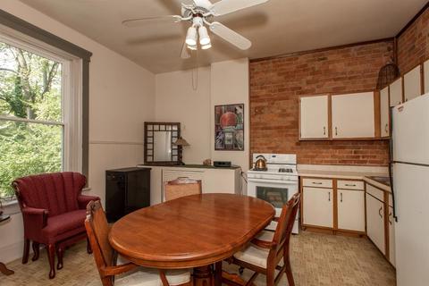 403 Purcell Ave, Cincinnati, OH 45205 photo 2