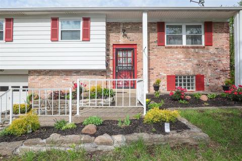 892 Hanson Dr, Forest Park, OH 45240 photo 2