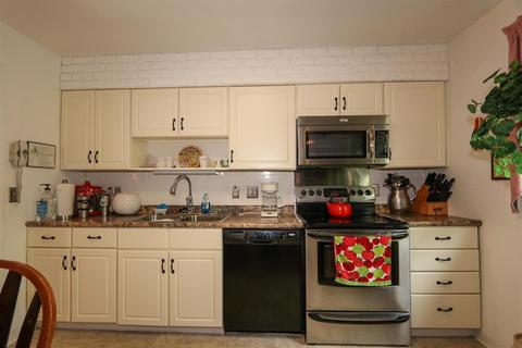 892 Hanson Dr, Forest Park, OH 45240 photo 10