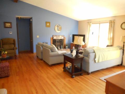 458 Gibson Rd, Martinsville, OH 45146 photo 4