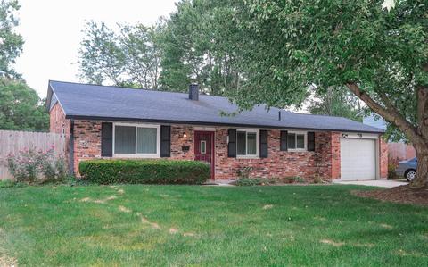 78 Hadley Rd, Greenhills, OH 45218 photo 3