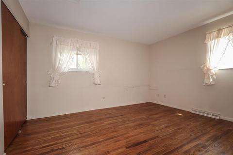 78 Hadley Rd, Greenhills, OH 45218 photo 24