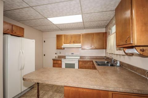 78 Hadley Rd, Greenhills, OH 45218 photo 20