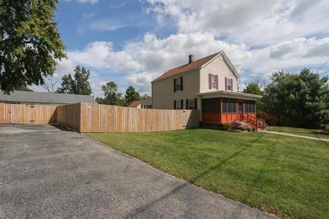 629 Broadway St, Blanchester, OH 45107 photo 2