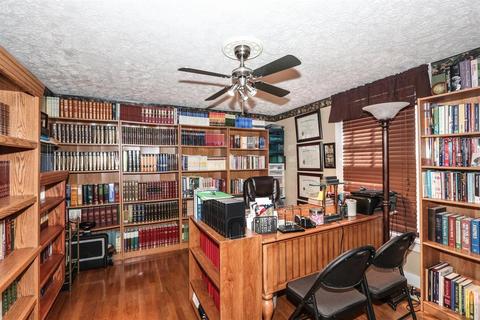 629 Broadway St, Blanchester, OH 45107 photo 12