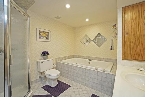 5621 Samstone Ct, Blue Ash, OH 45242 photo 34
