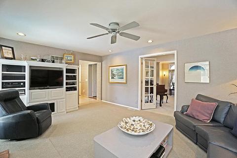 5621 Samstone Ct, Blue Ash, OH 45242 photo 19