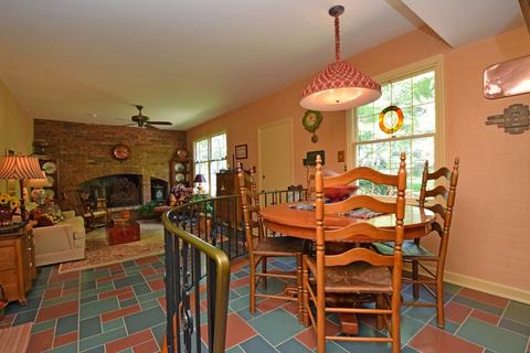 10263 Lochcrest Dr, Cincinnati, OH 45231 photo 12