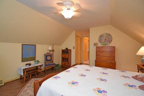 10263 Lochcrest Dr, Cincinnati, OH 45231 photo 19